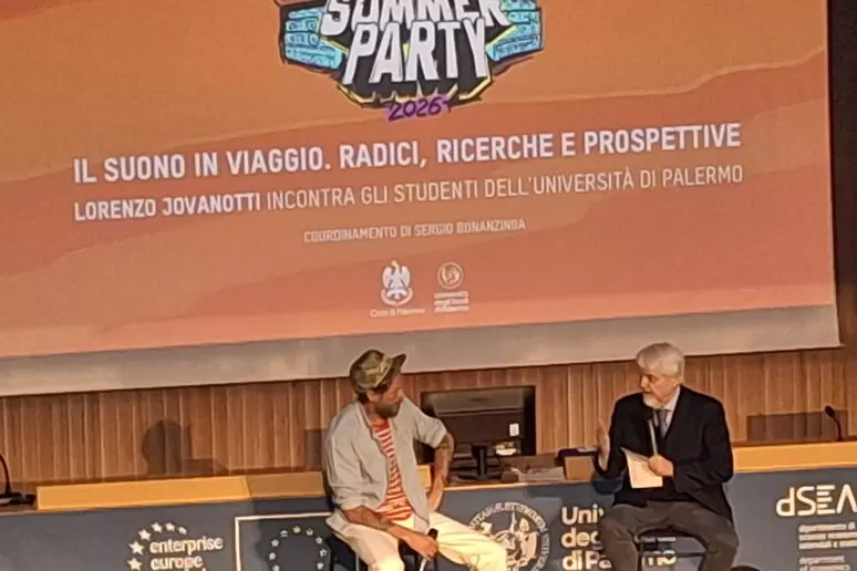 Europa e Mediterraneo, il messaggio di Jovanotti agli studenti di Palermo