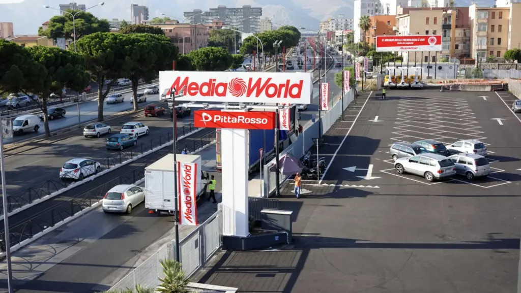 MediaWorld assume a Palermo: nuove opportunità per addetti vendita nel settore tecnologia