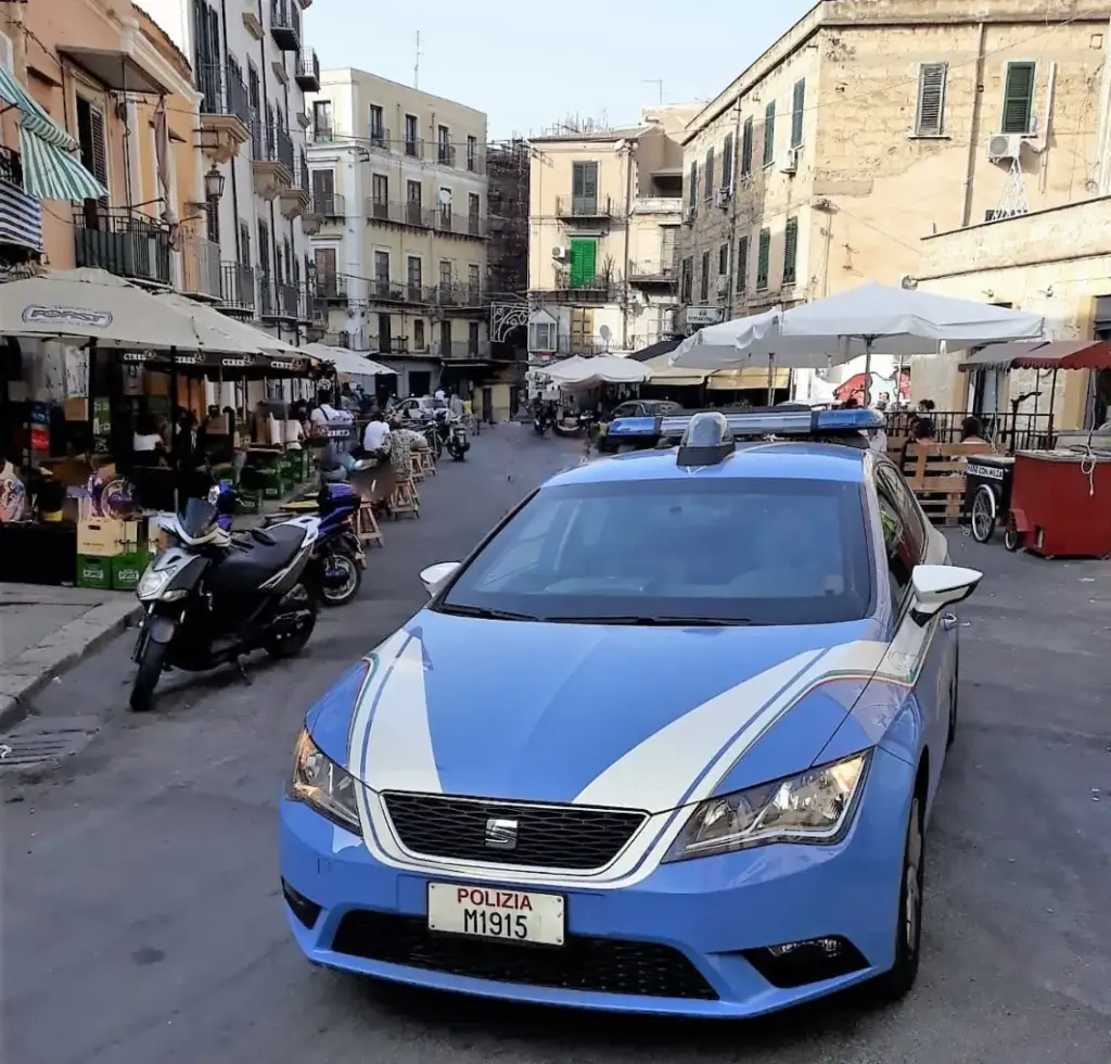 Nascondeva la cocaina tra le strade di Ballarò: arrestato giovane pusher