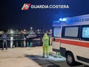 Pantelleria, marittimo colto da malore in mare: soccorso d’urgenza della Guardia Costiera