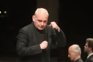 FOSS 15 e 16 maggio Bach/Webern, Berg e Mahler diretti da Koenogs