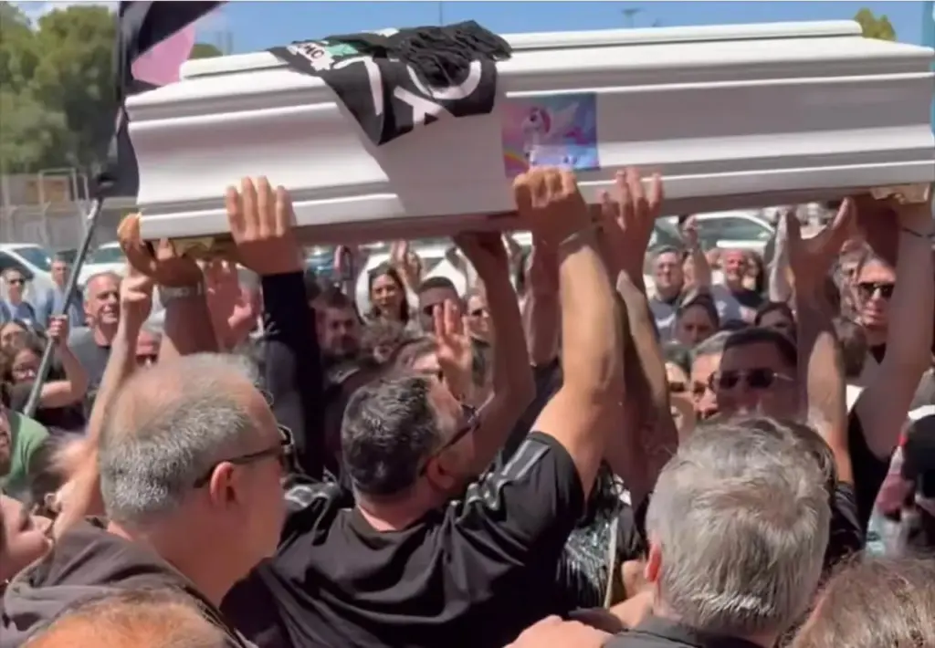 Palermo piange la piccola Alessia: camera ardente allo stadio