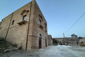 Poggioreale storica riapre ai visitatori: festival, arte e musica nel borgo simbolo del Belice