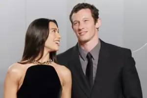 Dua Lipa e Callum Turner sposi in Sicilia: nozze da sogno a Bagheria