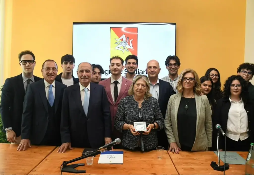 Prestito d’onore per gli universitari siciliani: dal 4 giugno via alle domande