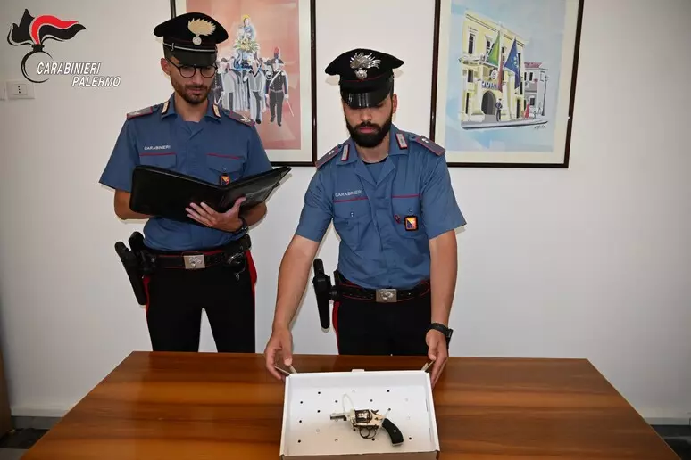 Palermo, ragazza ferita da un colpo di pistola: arrestato un 24enne
