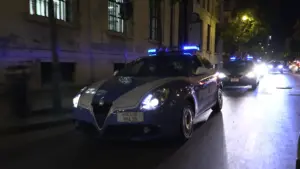 Palermo, colpi a auto e moto nella notte: due arresti e tre minori denunciati
