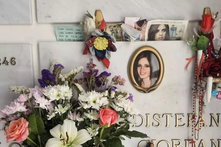 Femminicidio, polemica sulle parole di Vannacci: la madre di Giordana Di Stefano replica