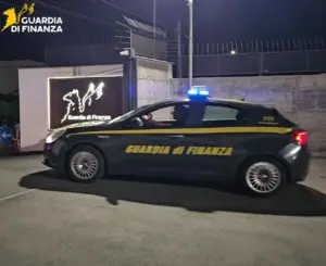 Operazione “Abisso”, tra gli arrestati anche il cantante neomelodico Niko Pandetta