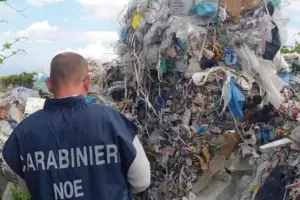 Discarica di Timpazzo, cinque ai domiciliari: sequestrata la società che gestisce l’impianto