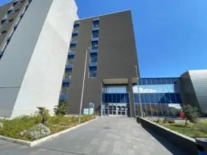 Policlinico e ISMETT: primo intervento multidisciplinare su tumore avanzato al colon