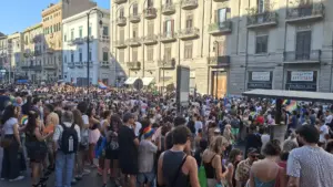 Palermo Pride 2026, migliaia in corteo per le vie della città: “Liberiamo il desiderio”
