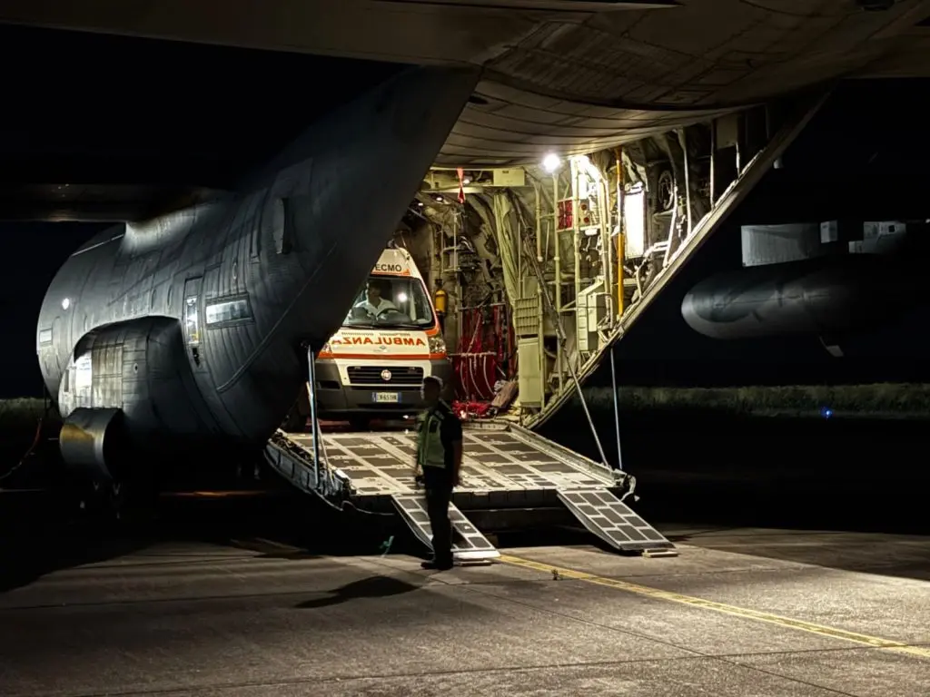 Aeronautica Militare salva la vita a un bambino: trasporto d’urgenza da Sigonella a Roma