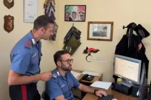 Truffa telefonica nel Catanese: donna raggirata, carabinieri recuperano 29.500 euro