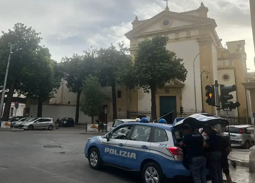 Palermo, controlli rafforzati: tre arresti per droga e furto con strappo