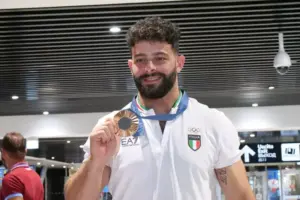 Violenza sessuale di gruppo, condannato il pesista olimpico Antonino Pizzolato: 5 anni e 4 mesi