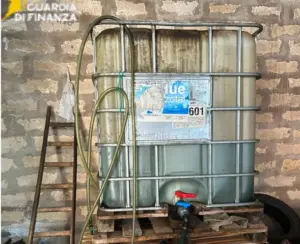 Scoperto distributore abusivo: sequestrati mille litri di gasolio agricolo rivenduto ai privati
