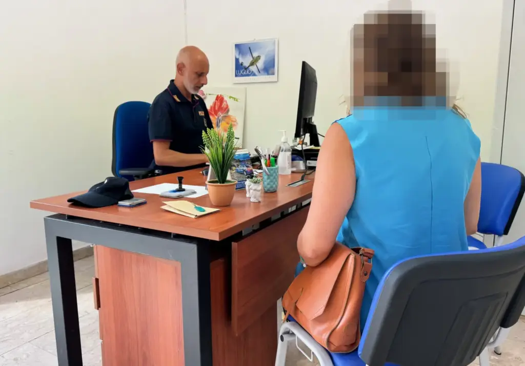 Catania, violenze in famiglia davanti ai figli: arrestato 50enne