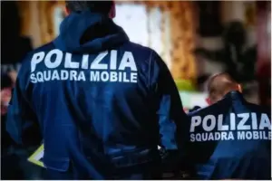 Monreale, nasconde una pistola con matricola abrasa nella cuccia del cane: arrestato 48enne