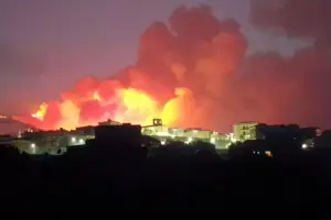 Incendi e scirocco: Santo Stefano Quisquina sotto assedio, oltre 100 persone evacuate