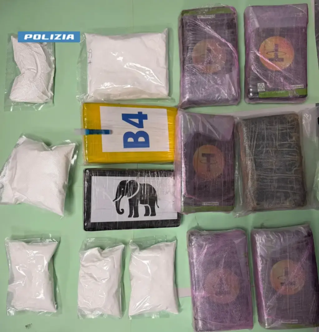 Palermo, maxi sequestro di droga: recuperati 12Kg di cocaina, 4 arresti