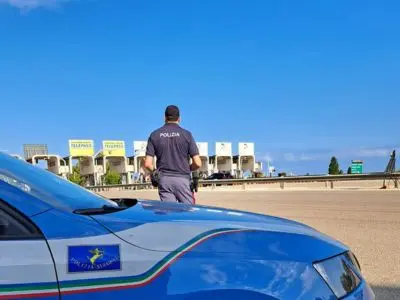 Palermo, intervento della Polizia Stradale: arresti in flagranza per furto d’auto e rame