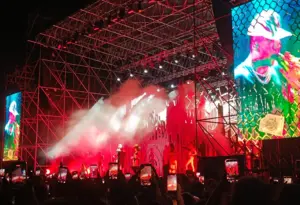 Sfera Ebbasta conquista Palermo: Velodromo sold out e migliaia di fan in delirio