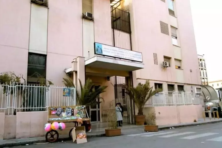 Bimba morta di difterite a Palermo, i genitori denunciano tre ospedali