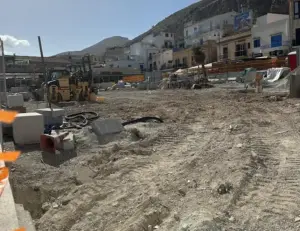 Mondello, lavori in piazza ancora fermi: la variante al progetto preoccupa commercianti e residenti