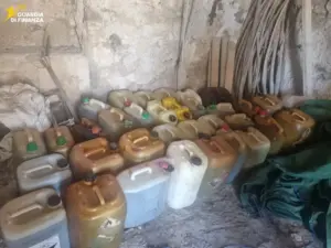 Agrigento, la Guardia di Finanza sequestra 750 litri di gasolio da autotrazione
