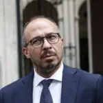 Faraone attacca La Vardera: “Si deve dare una calmata, così fa il lavoro della destra”