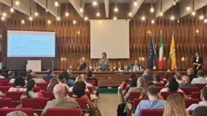 Sicilia, bandi per 140 milioni di euro: fondi per imprese, housing sociale e impianti sportivi