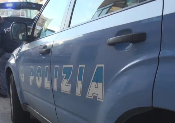 Palermo, nascondeva la cocaina nella cassetta elettrica: arrestato un 46enne