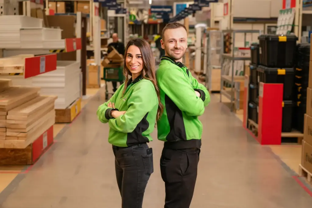 Lavoro, Leroy Merlin assume: opportunità per giovani laureati e manager