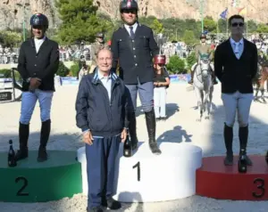 Equitazione, Schifani premia il vincitore della Coppa degli Assi: «Evento di prestigio, al lavoro per migliorare strutture»