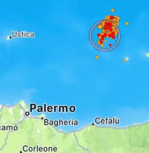 Terremoto in Sicilia, lo sciame sismico continua nel Tirreno: oltre 150 scosse dopo il sisma di magnitudo 5.5